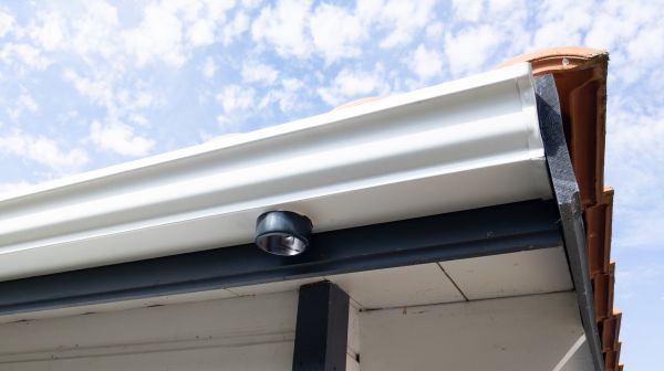 Seamless Gutters Installation in Waynesville